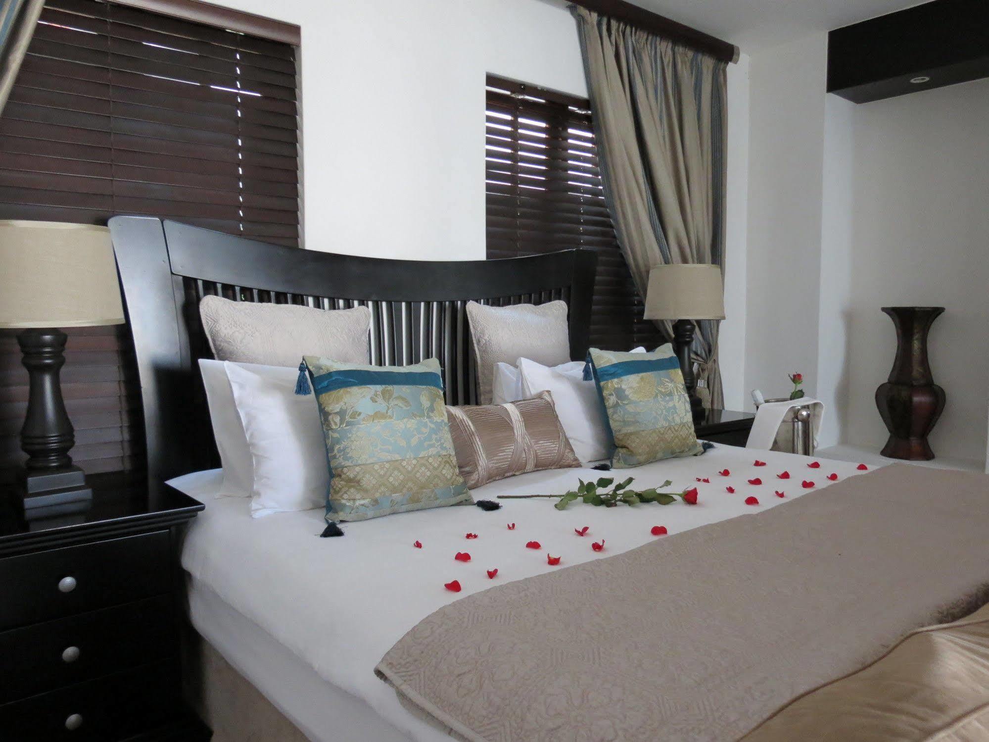 Galagos Lodge Hartbeespoort Εξωτερικό φωτογραφία