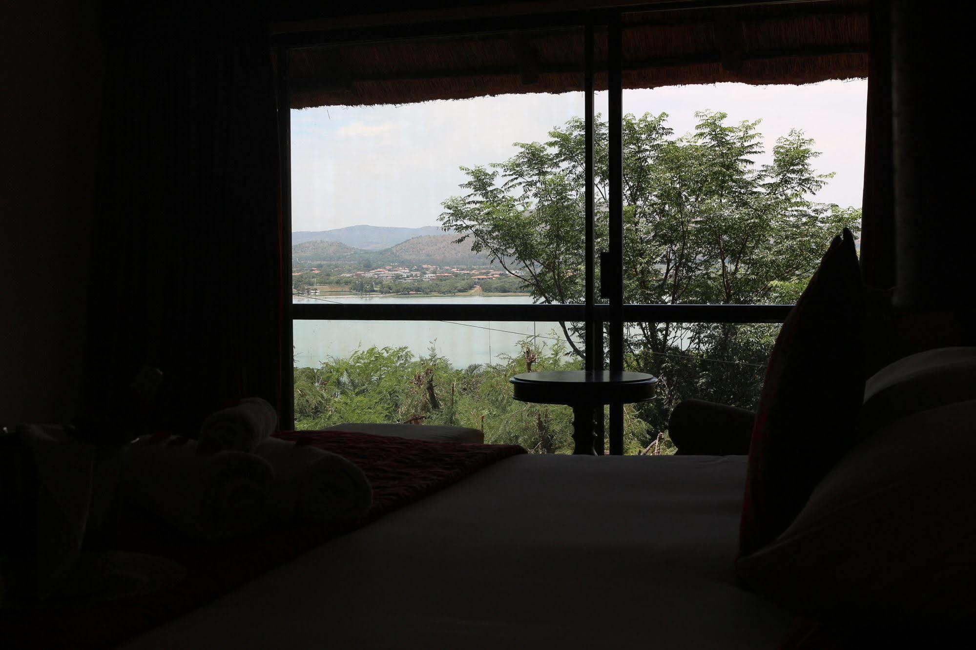 Galagos Lodge Hartbeespoort Εξωτερικό φωτογραφία