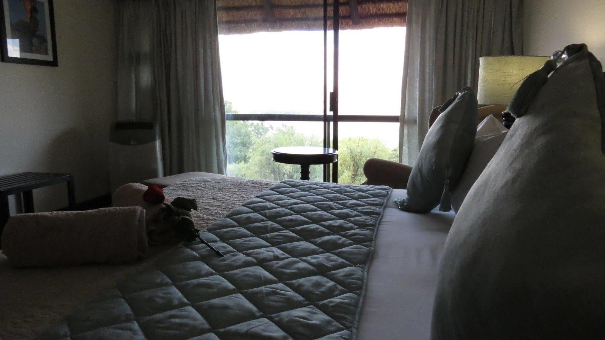 Galagos Lodge Hartbeespoort Εξωτερικό φωτογραφία